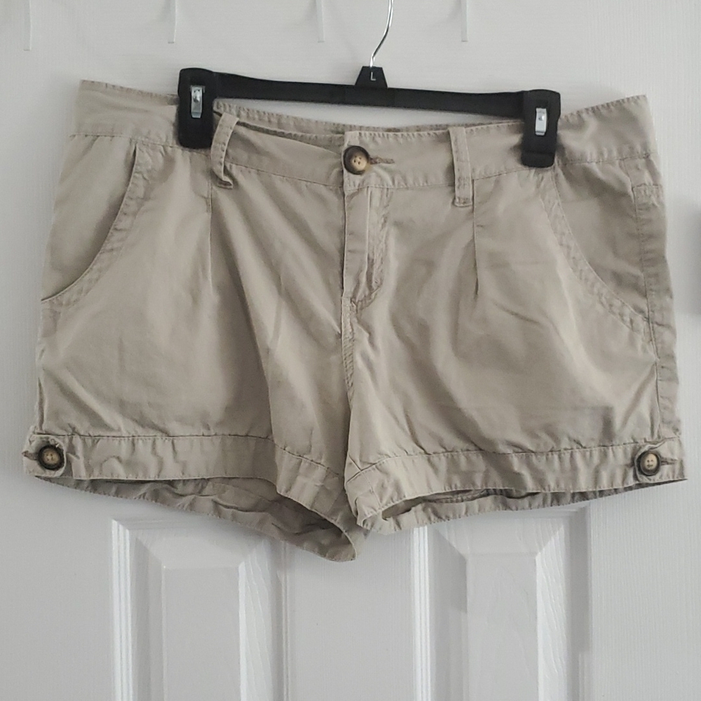 UNIONBAY SHORTS JUNIORS SIZE 15